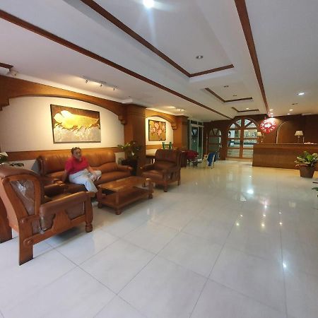 Pn Inn Hotel Pattaya Бангкок Экстерьер фото