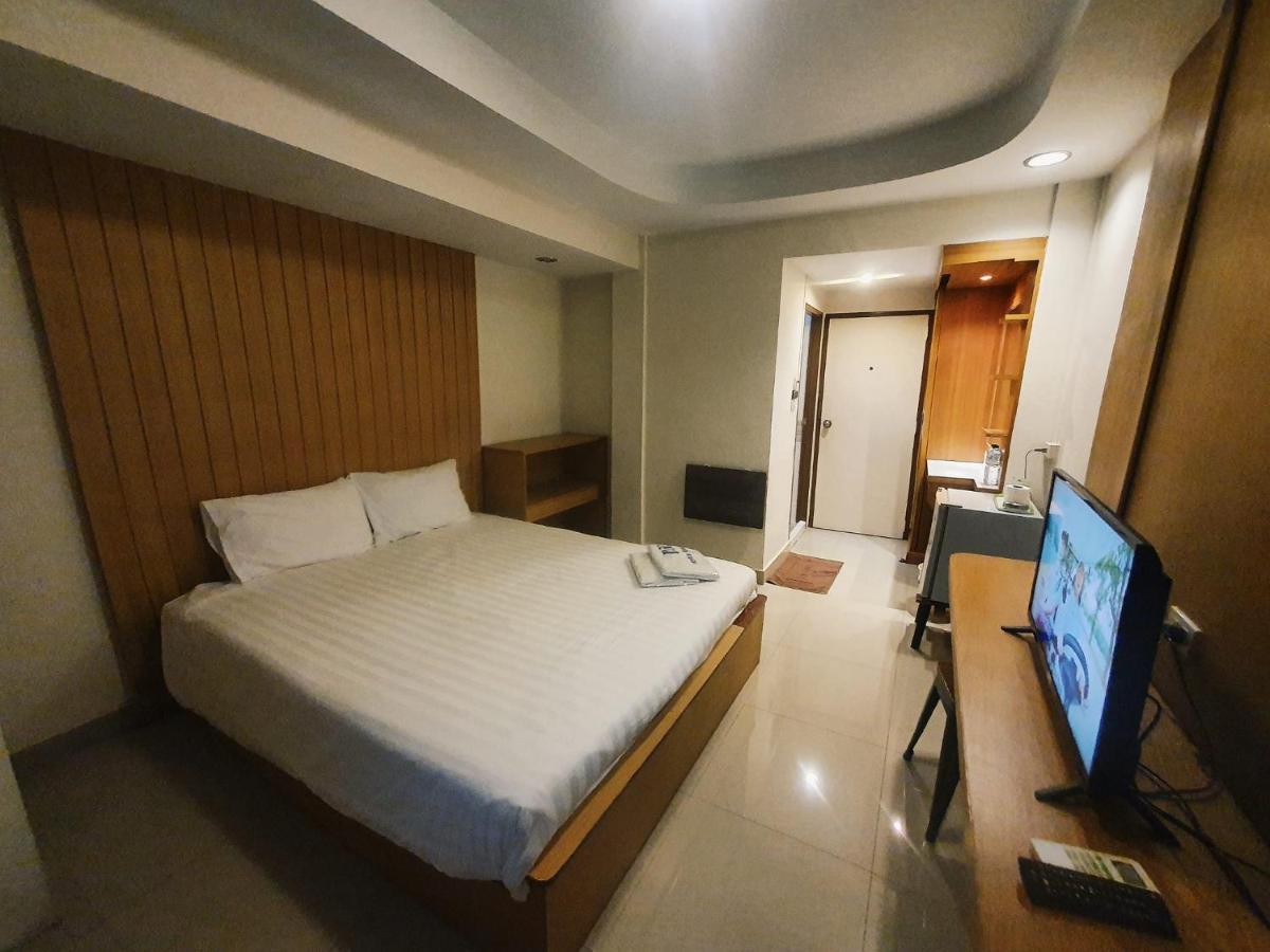 Pn Inn Hotel Pattaya Бангкок Экстерьер фото